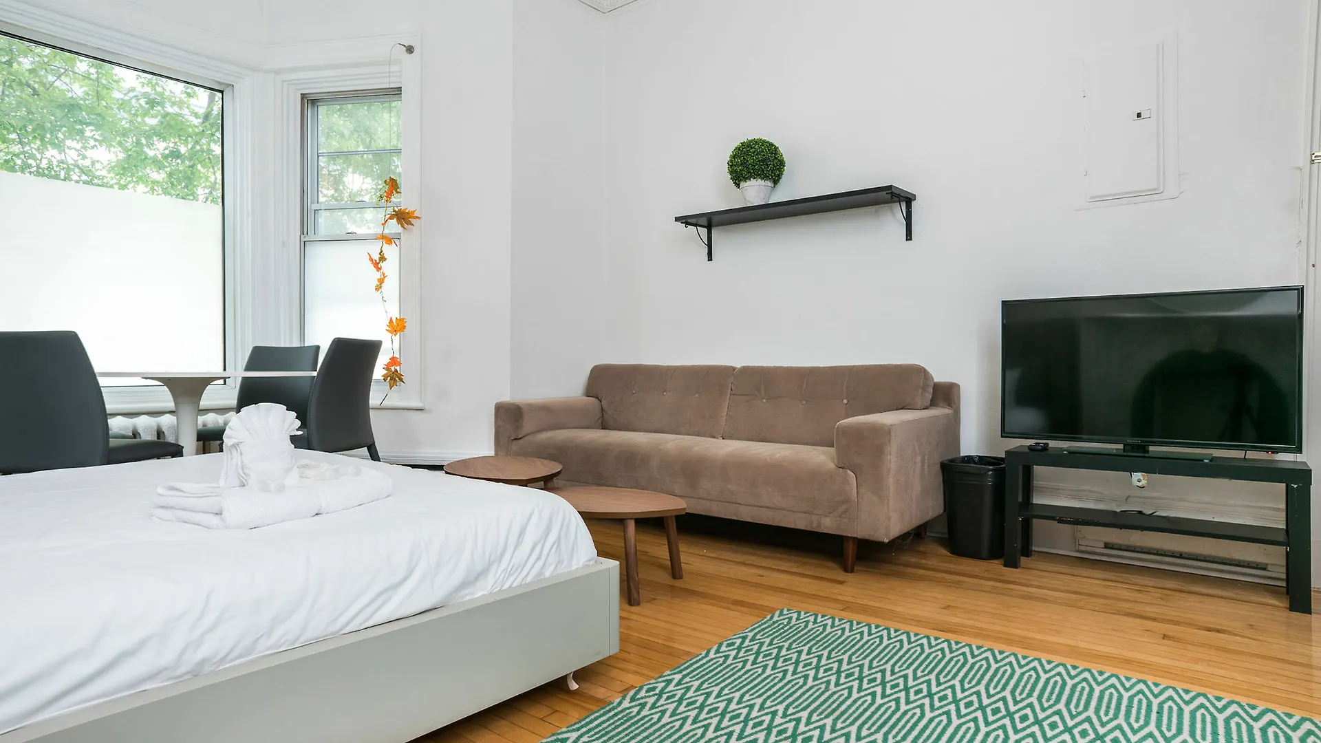 Lägenhet Chic Studio In Milton Park By Sonder Montréal